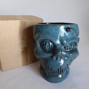 NEW 2012 1ST ED DISNEY TRADER SAM’S ENCHANTED BAR SHRUNKEN ZOMBIE HEAD TIKI MUG